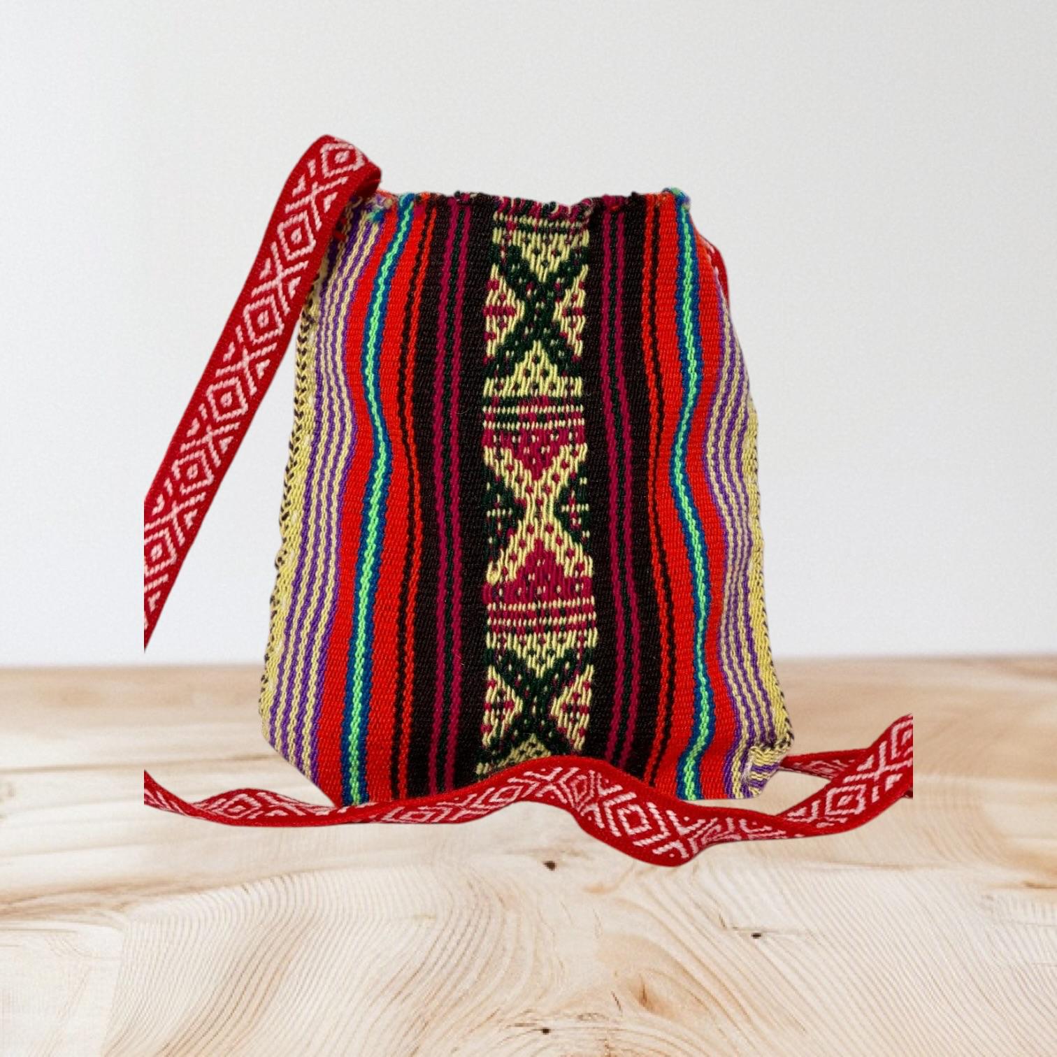 1600 Chuspa_Chuncho_17x19x100