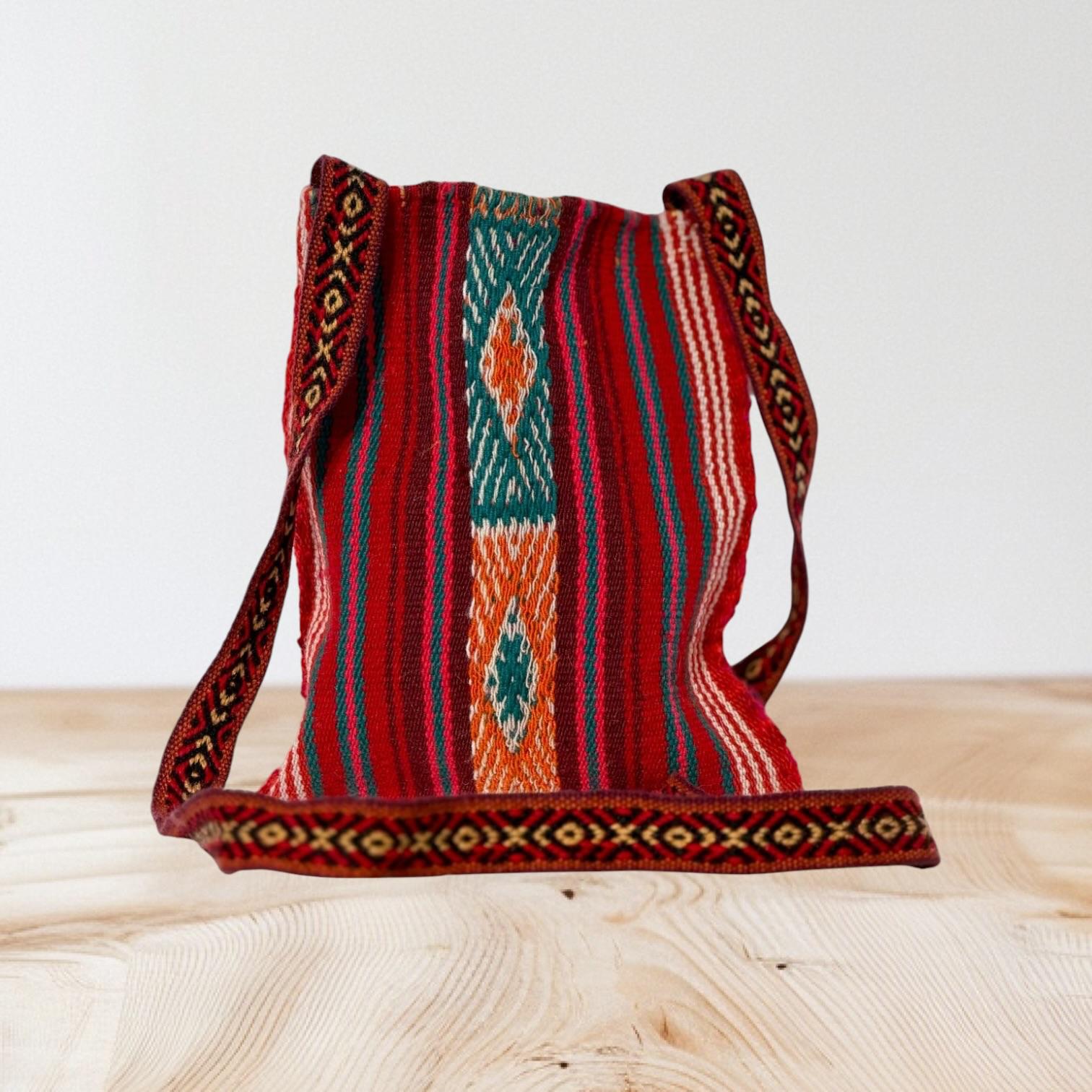 1671-11 Chuspa_Hatun Inti_16,5x20x98